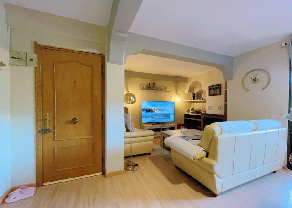 Apartamento De Lujo Vergel Suite San Martín de Valdeiglesias Esterno foto